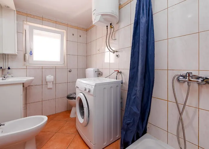 Apartman Cozy In With Wifi